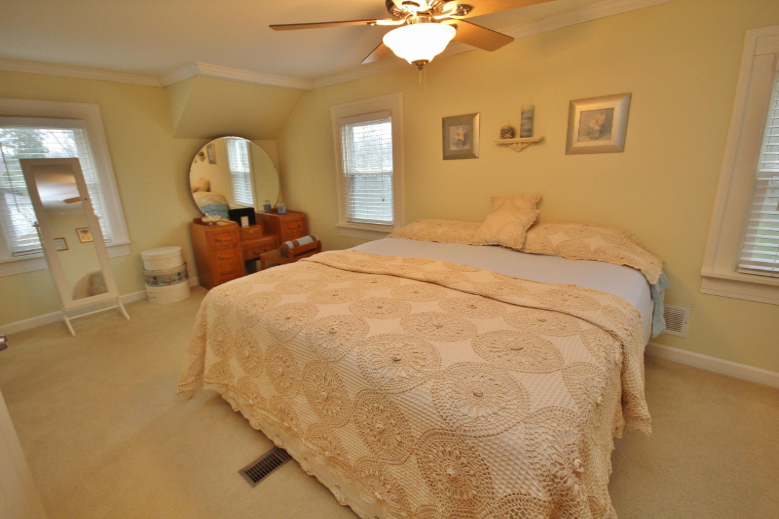 410 East Hoffman Street Three Rivers, MI 49093 - Photo 28 of 37 IMG_6939