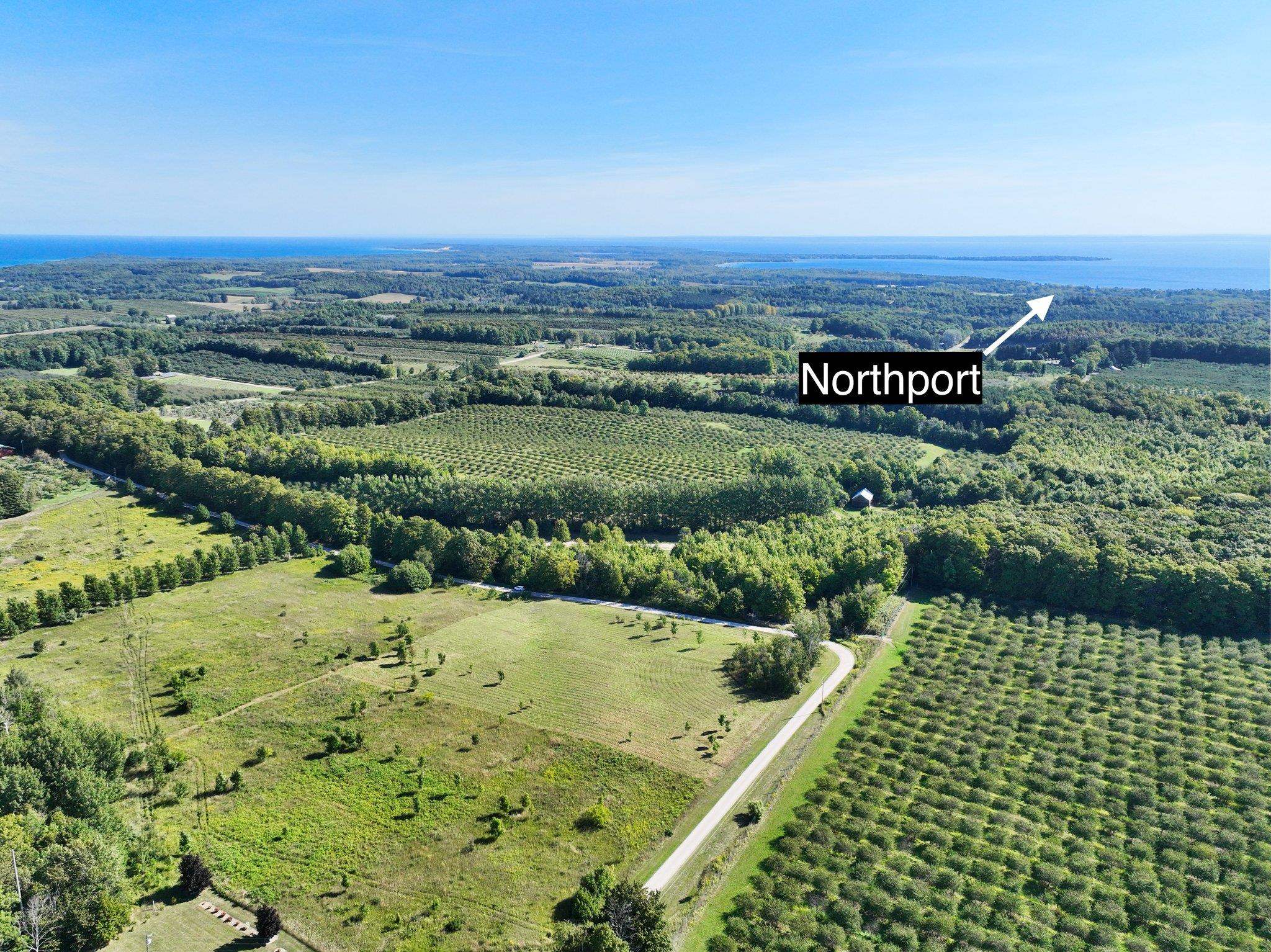 4 East Seth Road Northport, MI 49670 - Photo 7 of 13