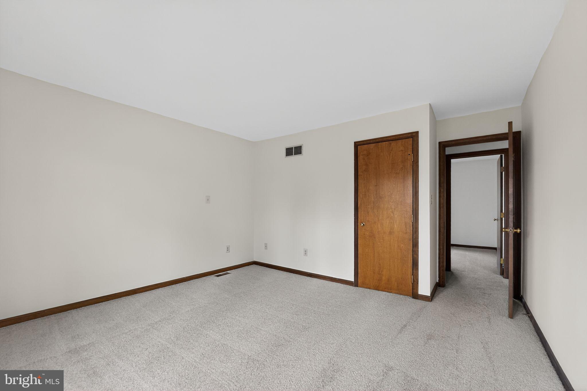 11753 Farside Road Ellicott City, MD 21042 - Photo 22 of 30 Gallery Image 22