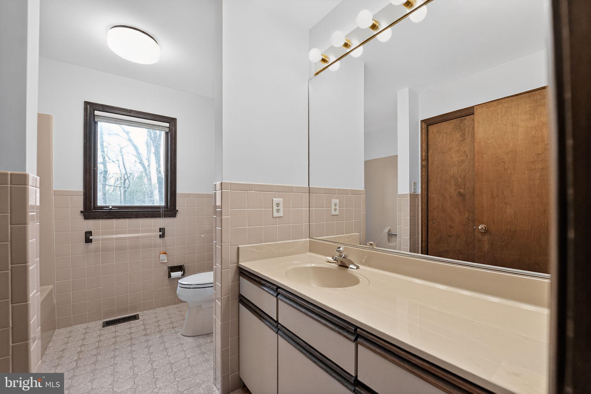11753 Farside Road Ellicott City, MD 21042 - Photo 26 of 30 Gallery Image 26