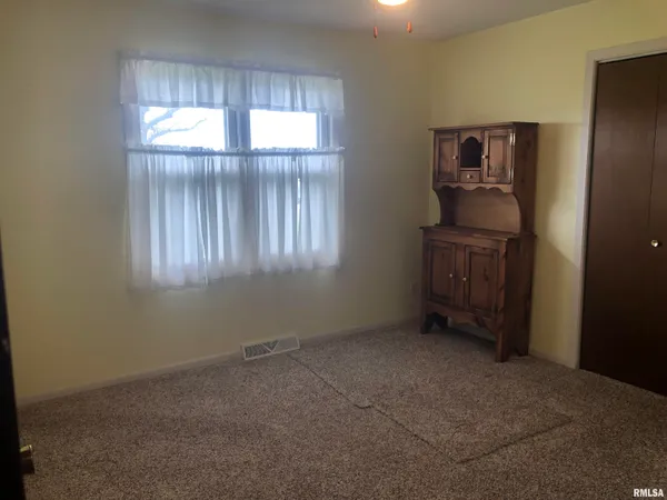 $224,900 | 5306 South 2nd Street, Springfield, IL 62703