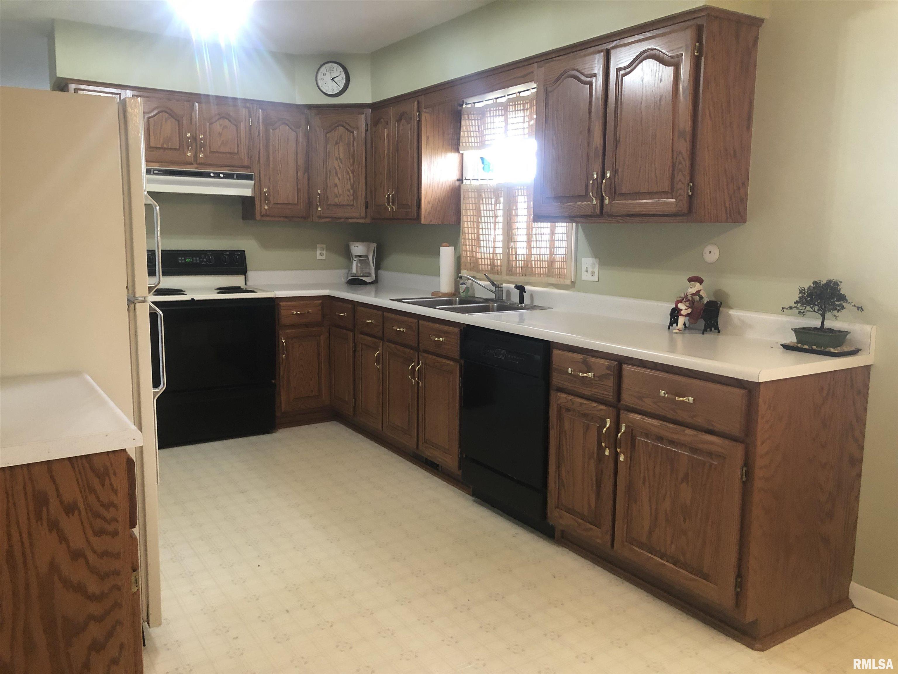 5306 South 2nd Street Springfield, IL 62703 - Photo 2 of 24