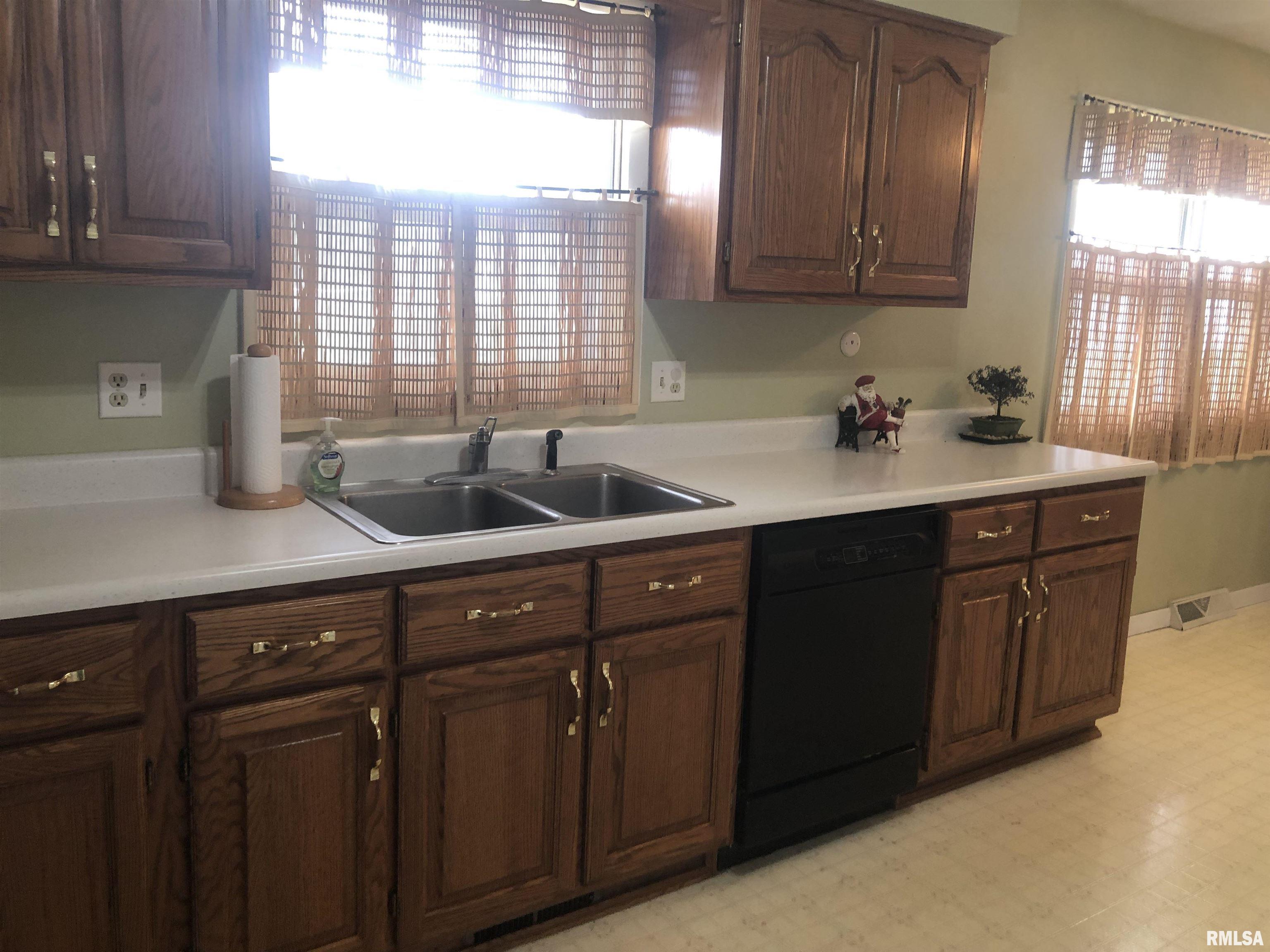 5306 South 2nd Street Springfield, IL 62703 - Photo 3 of 24