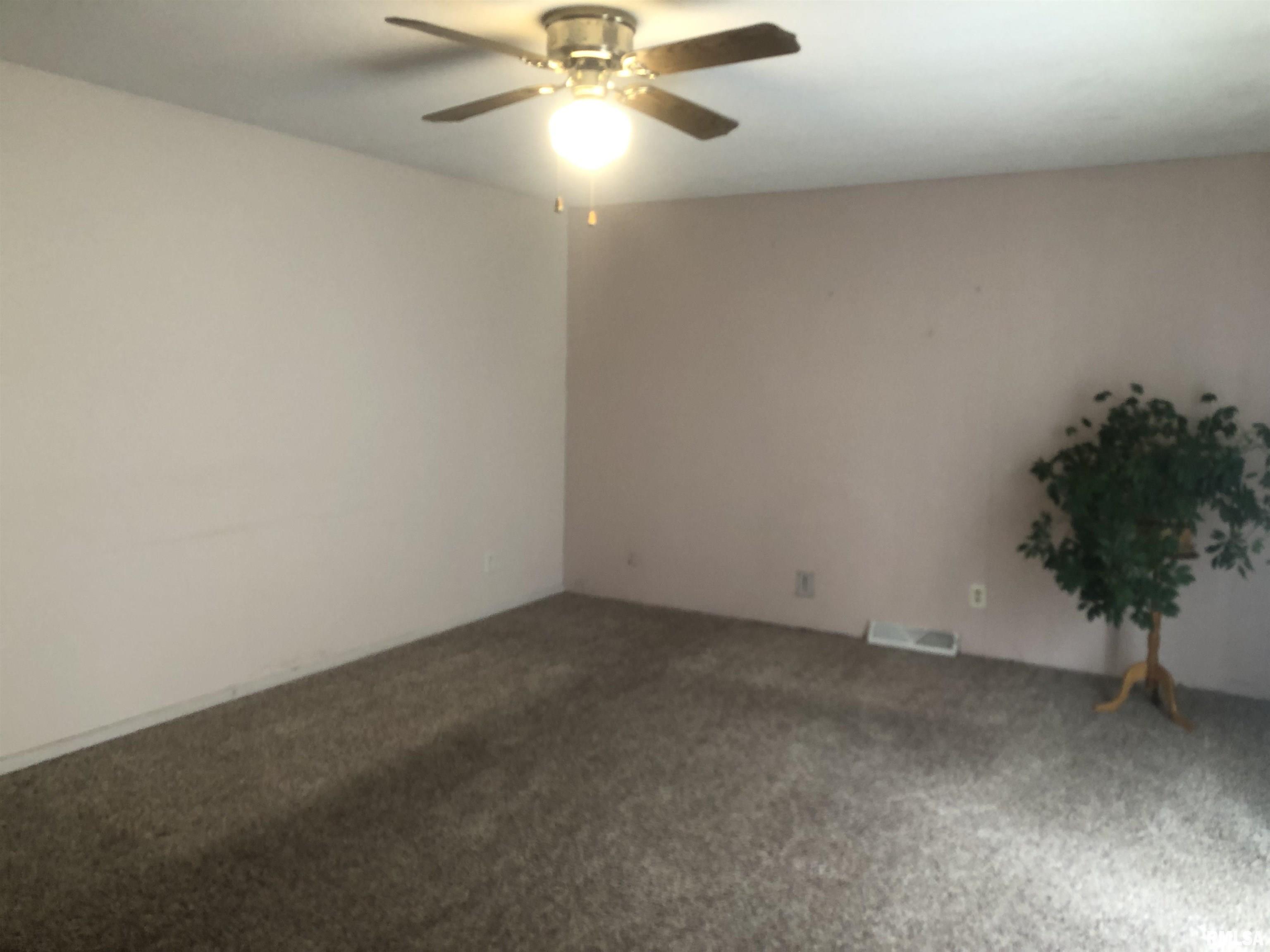 5306 South 2nd Street Springfield, IL 62703 - Photo 6 of 24