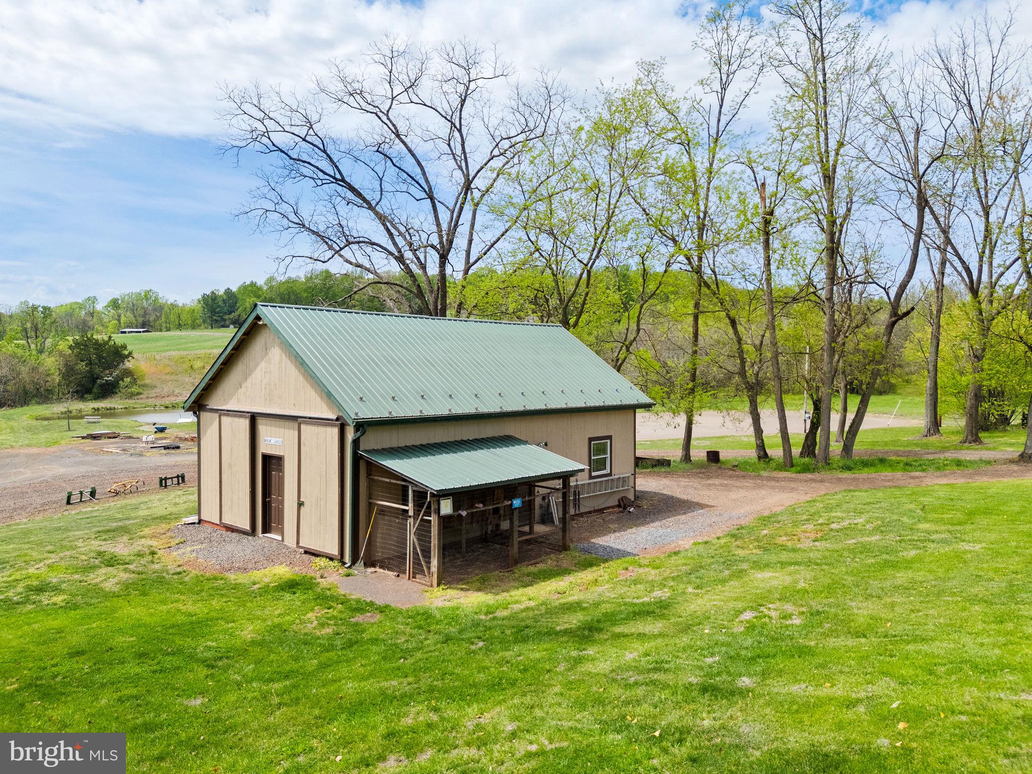 17280 Reid Road Brandy Station, VA 22714 - Photo 118 of 145 Workshop with power and propane heater