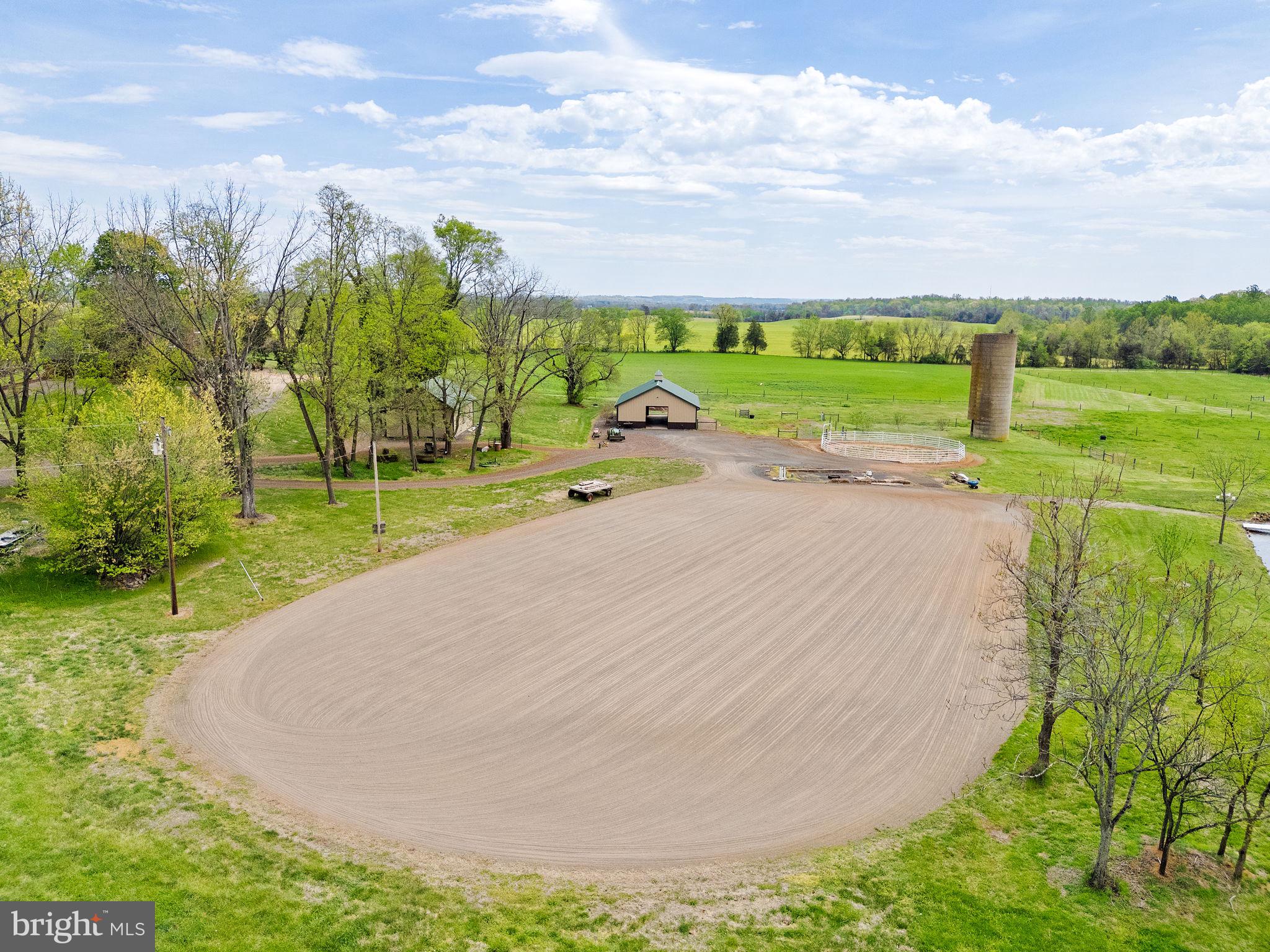 17280 Reid Road Brandy Station, VA 22714 - Photo 120 of 145 Riding arena
