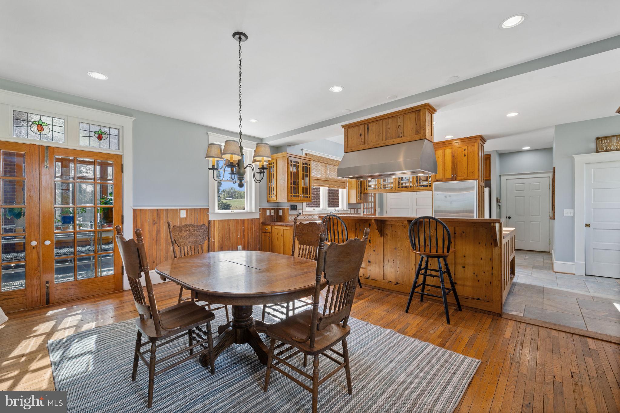 17280 Reid Road Brandy Station, VA 22714 - Photo 29 of 145 Large eat in kitchen space