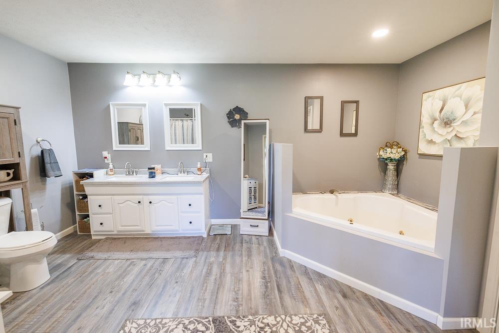 2879 East Calvertville Road Bloomfield, IN 47424 - Photo 14 of 36