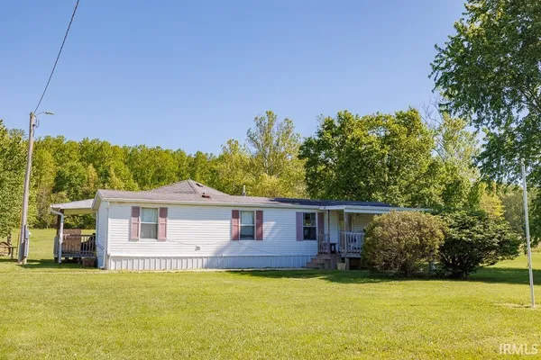 $799,000 | 2879 East Calvertville Road, Bloomfield, IN 47424