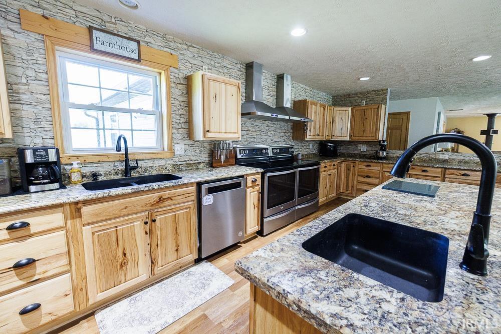 2879 East Calvertville Road Bloomfield, IN 47424 - Photo 8 of 36