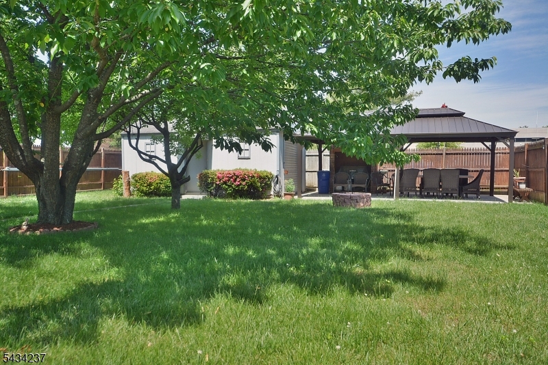 2463 Dorchester Road Union, NJ 07083 - Photo 33 of 33