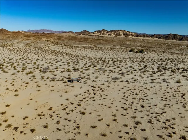 a view of a black and white wall