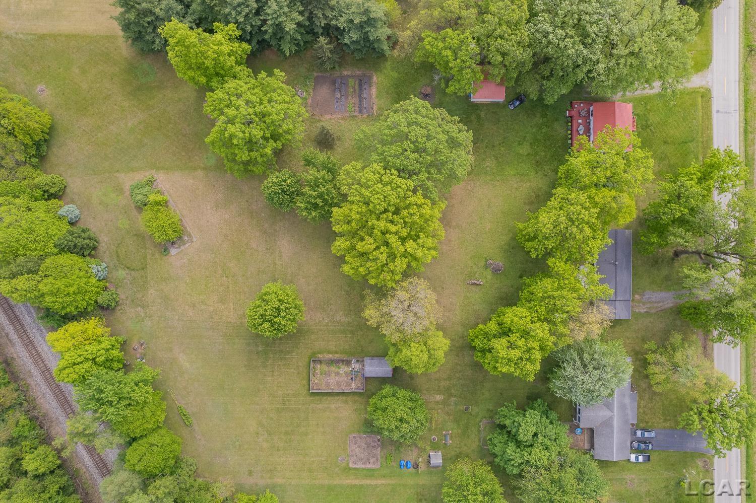 8336 Packard Road Morenci, MI 49256 - Photo 36 of 42 50176113-d6287d2e-e67b-4418-8940-d3d57a8041a6.JPG