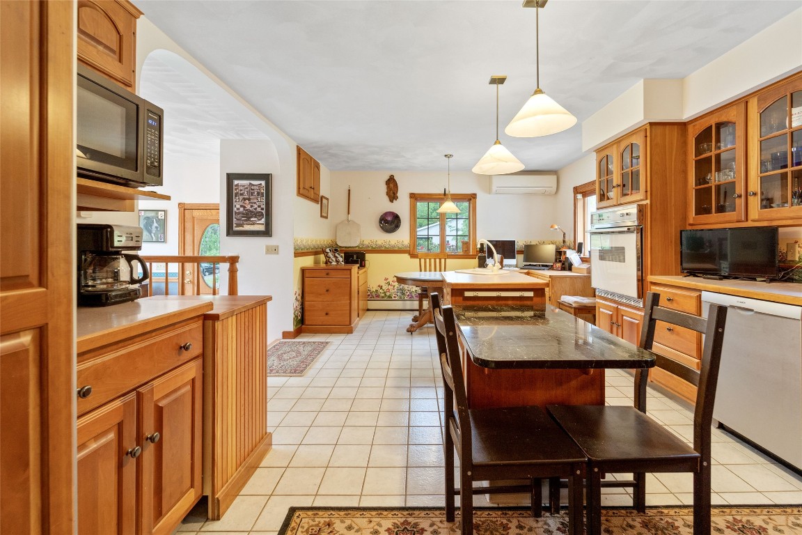 651 Powderhouse Road Vestal, NY 13850 - Photo 15 of 49 Gallery Image 15