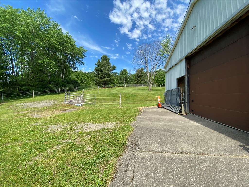651 Powderhouse Road Vestal, NY 13850 - Photo 43 of 49 Gallery Image 43