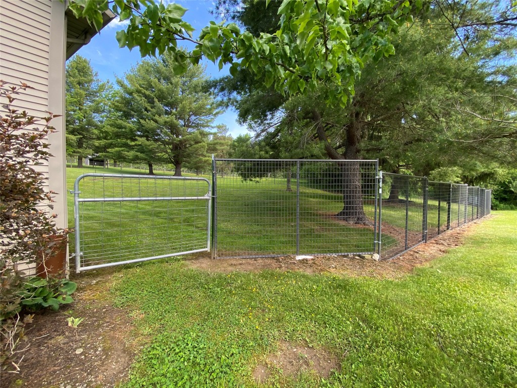 651 Powderhouse Road Vestal, NY 13850 - Photo 8 of 49 Gallery Image 8