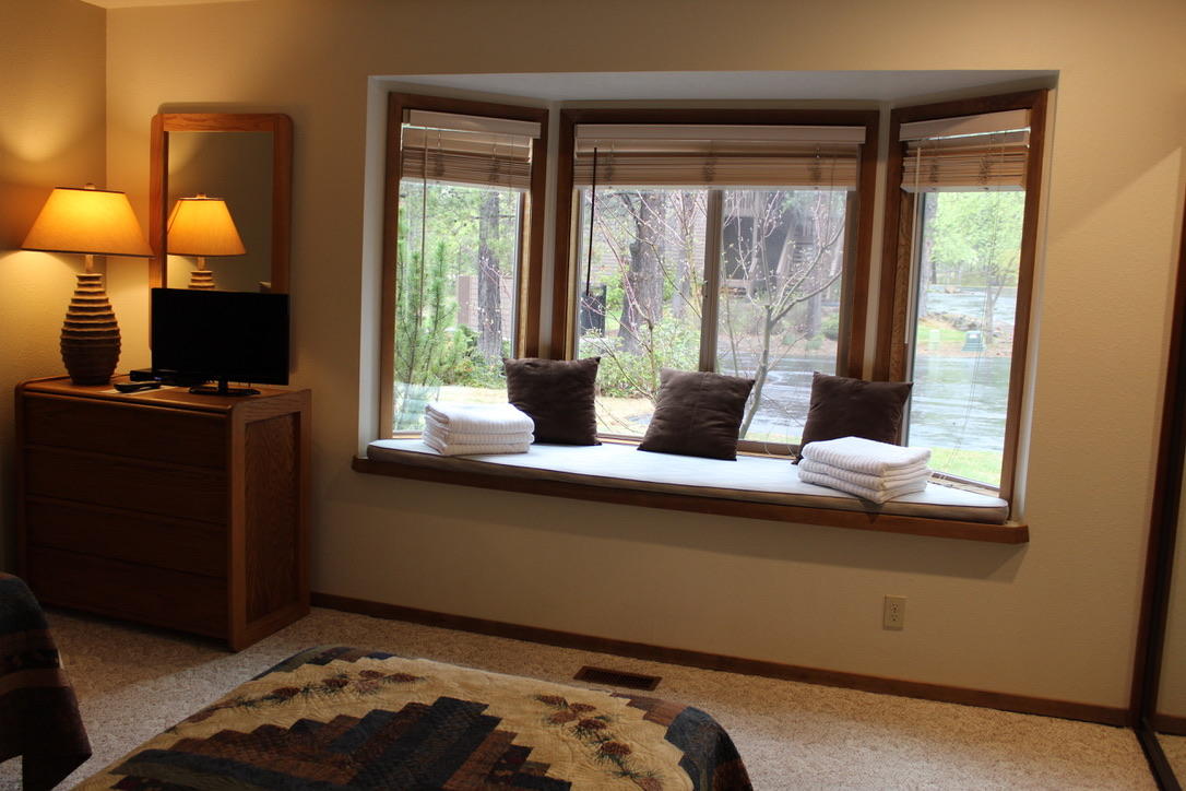 57303-9c1 Beaver Ridge Loop Sunriver, OR 97707 - Photo 12 of 24 12-bed-R9