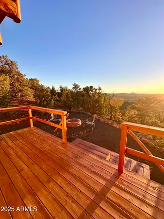 a view of a terrace with sky view