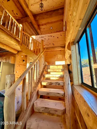 a view of an outdoor space