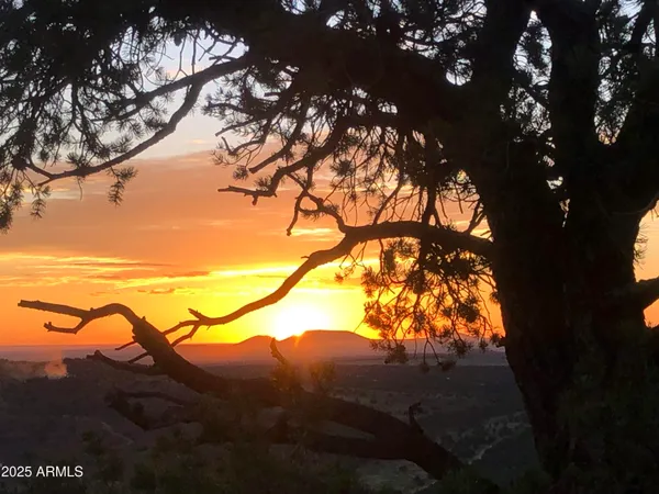 $825,000 | 80 N3313, Show Low, AZ 85901