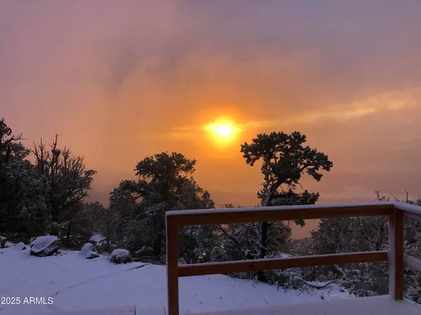 $825,000 | 80 N3313, Show Low, AZ 85901