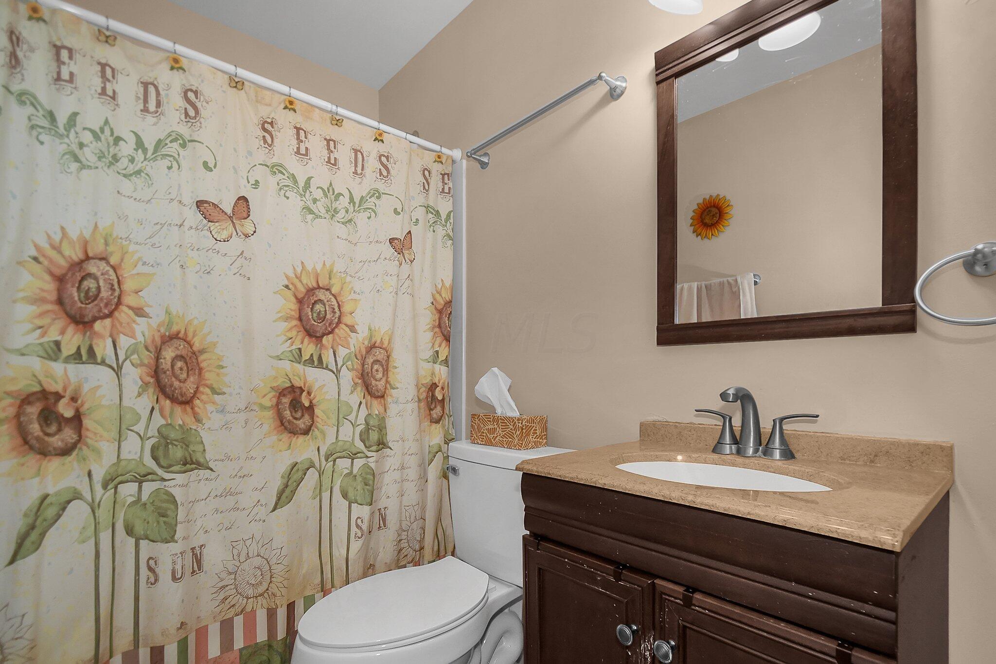 5420 Sinclair Road Columbus, OH 43229 - Photo 16 of 24 Full Bath