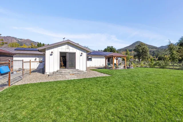 $2,250,000 | 180 Adobe Canyon Road, Kenwood, CA 95452