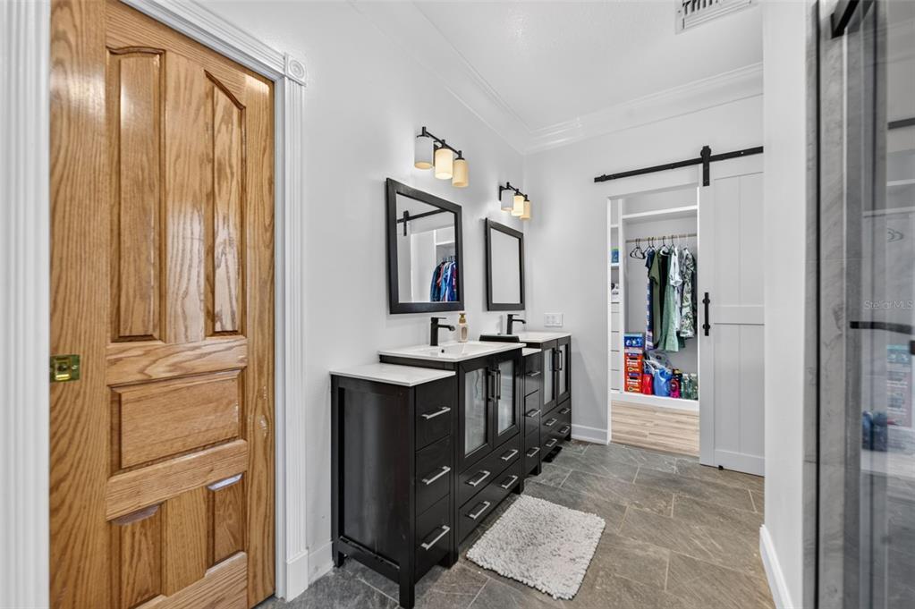 4657 Hickory Tree Road St. Cloud, FL 34772 - Photo 37 of 71 Gallery Image 37