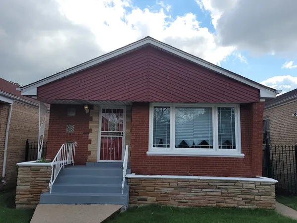 $289,000 | 10755 South Vernon Avenue, Chicago, IL 60628