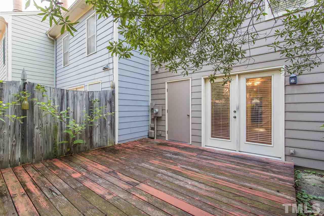 5621 Bridgetowne Way Raleigh, NC 27609 - Photo 21 of 26 Gallery Image 21