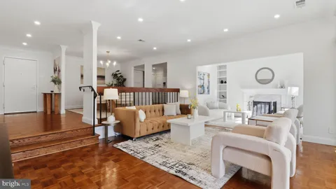 $789,999 | 4924 Sentinel Drive, Unit 2405, Bethesda, MD 20816