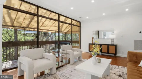 $789,999 | 4924 Sentinel Drive, Unit 2405, Bethesda, MD 20816