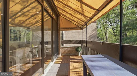 $789,999 | 4924 Sentinel Drive, Unit 2405, Bethesda, MD 20816