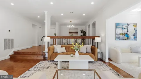$789,999 | 4924 Sentinel Drive, Unit 2405, Bethesda, MD 20816