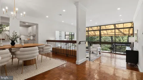 $789,999 | 4924 Sentinel Drive, Unit 2405, Bethesda, MD 20816