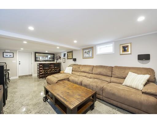 86 Upton Street Quincy, MA 02169 - Photo 17 of 27