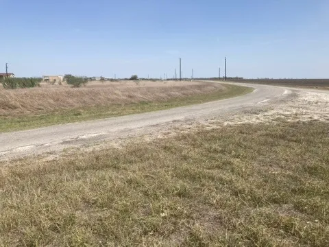 $99,900 | 355 County Road 354, Orange Grove, TX 78372