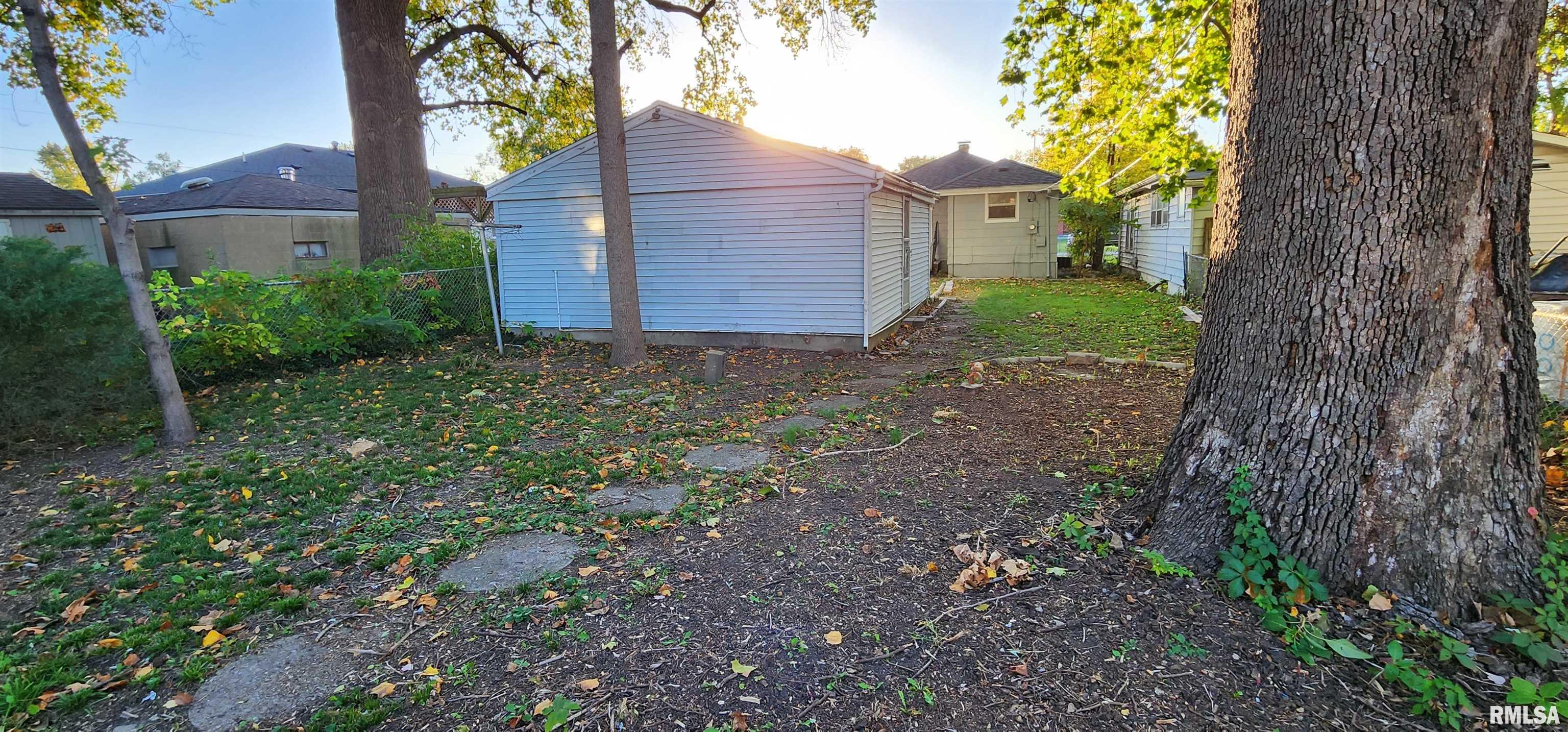 2608 South Pasfield Street Springfield, IL 62704 - Photo 6 of 25 Gallery Image 6