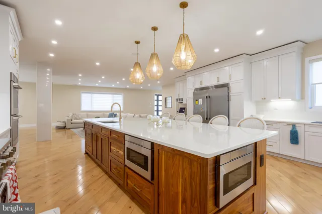 $1,590,000 | 3525 Barton Oaks Road, Pikesville, MD 21208