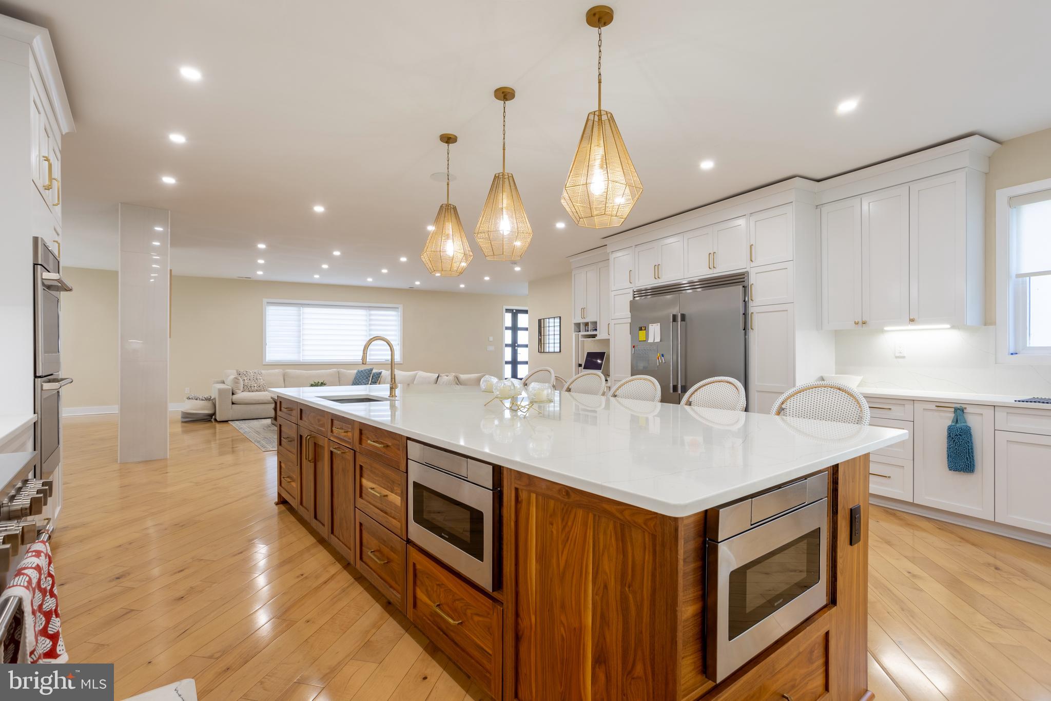 3525 Barton Oaks Road Pikesville, MD 21208 - Photo 15 of 47