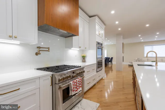 $1,590,000 | 3525 Barton Oaks Road, Pikesville, MD 21208