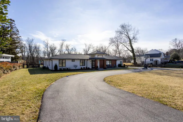 $1,590,000 | 3525 Barton Oaks Road, Pikesville, MD 21208