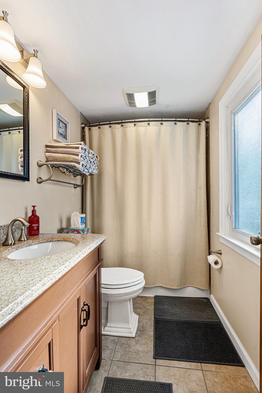 8109 Woodhaven Road Baltimore, MD 21237 - Photo 11 of 40