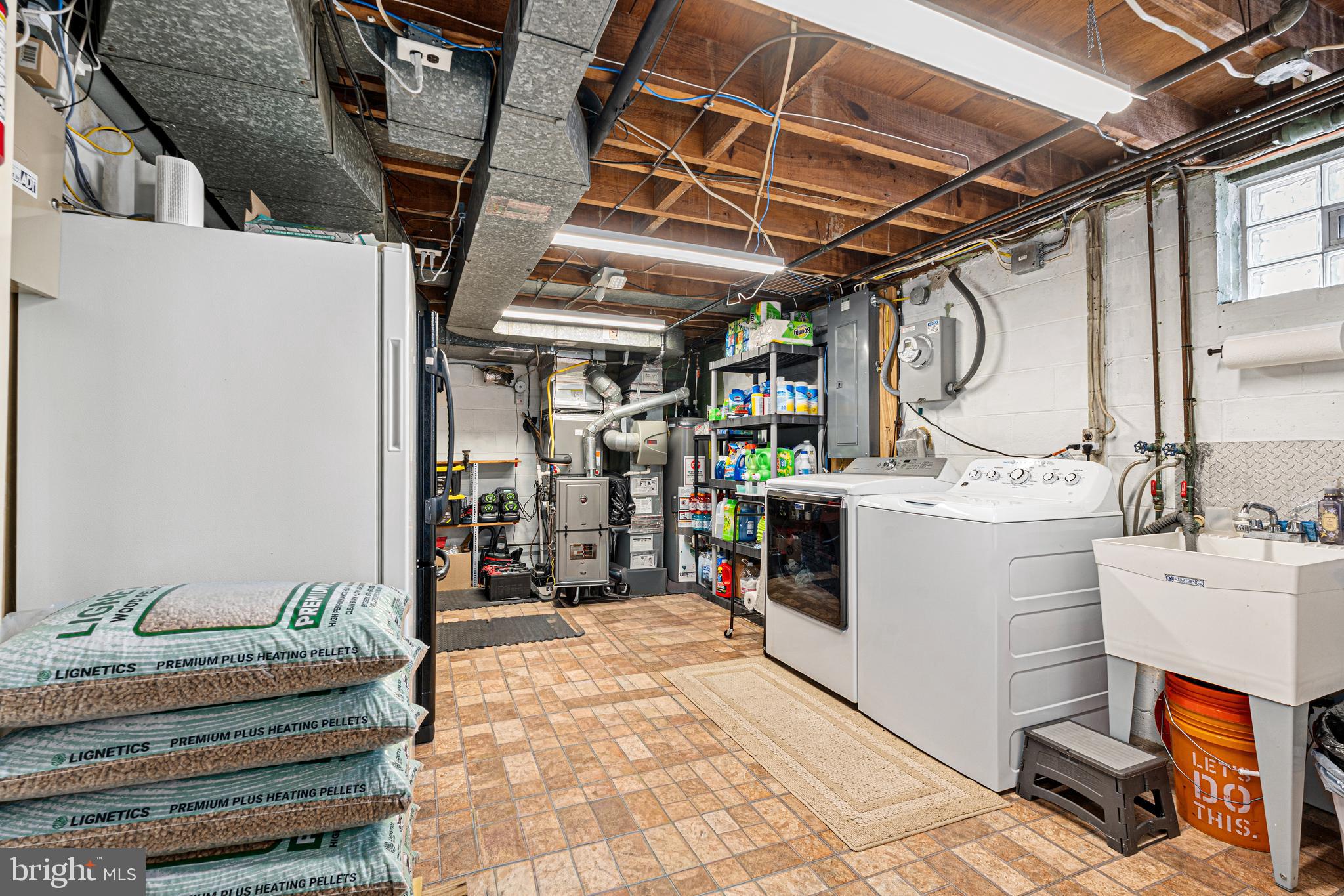 8109 Woodhaven Road Baltimore, MD 21237 - Photo 21 of 40