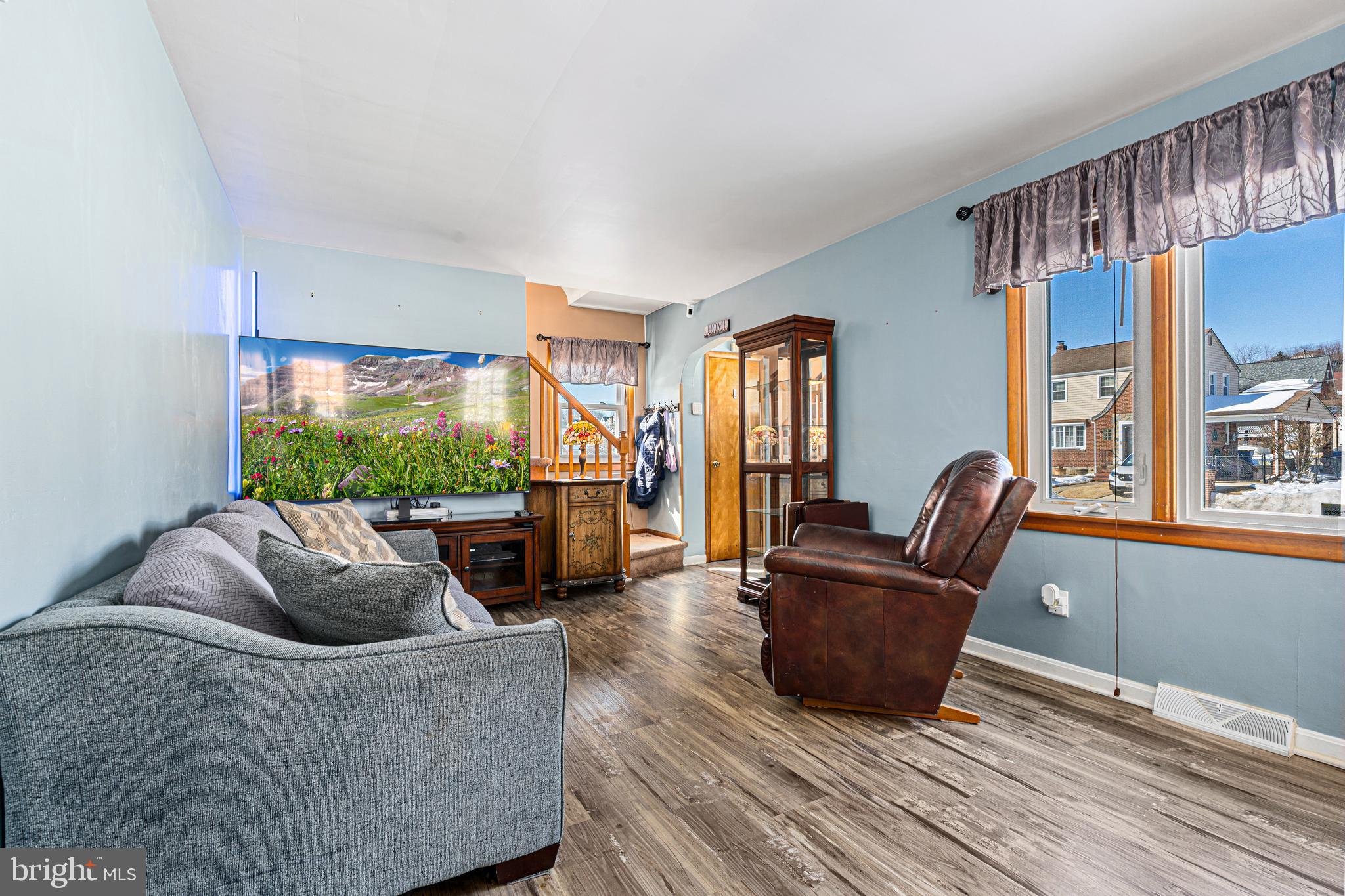 8109 Woodhaven Road Baltimore, MD 21237 - Photo 4 of 40