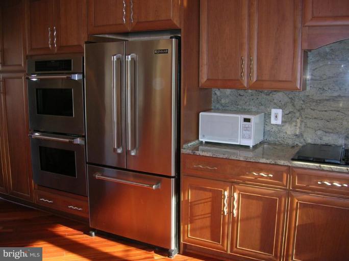 3746 Ramsgate Drive Annapolis, MD 21403 - Photo 7 of 25 Kitchen #2
