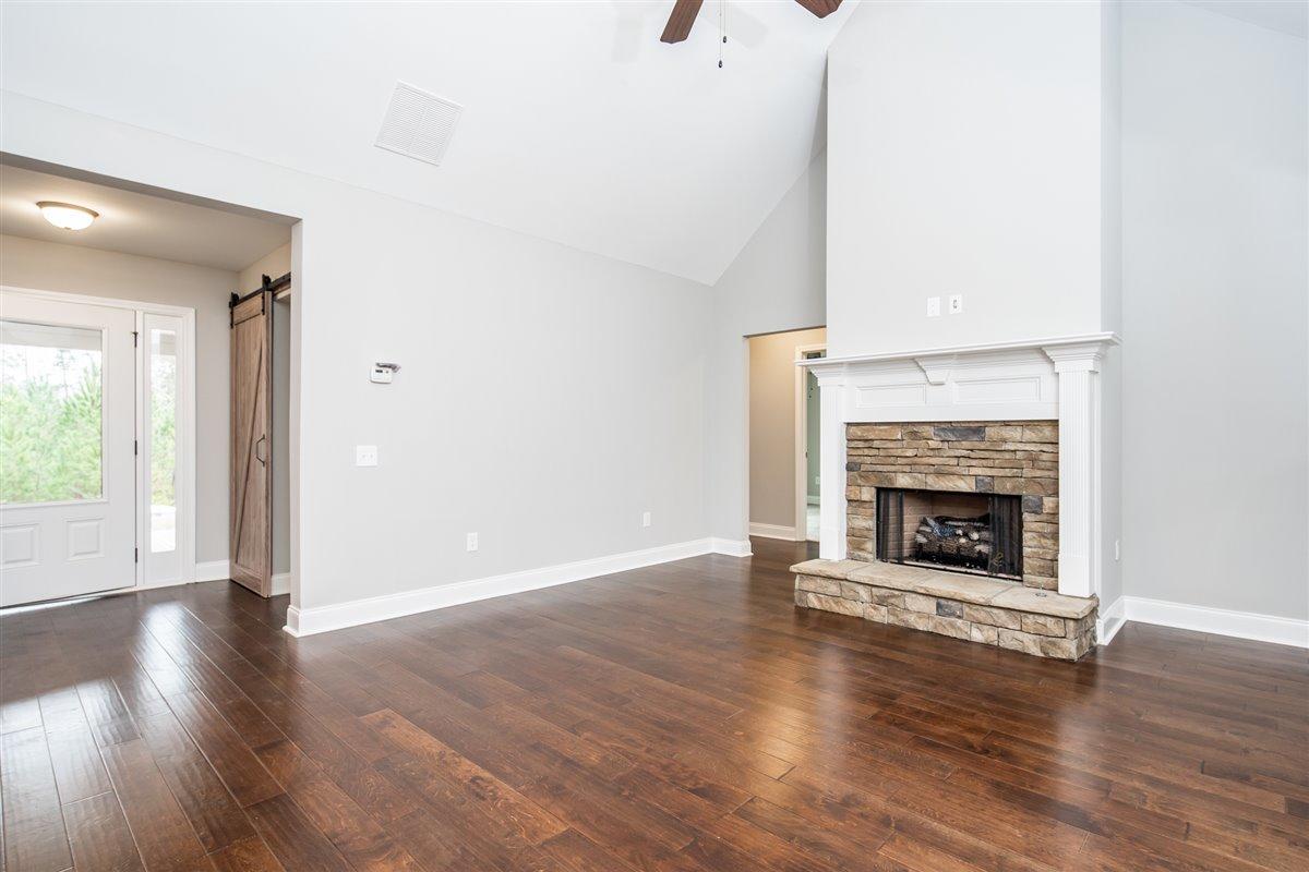 710 Springhill Drive Gray, GA 31032 - Photo 7 of 23 07-DSC03848