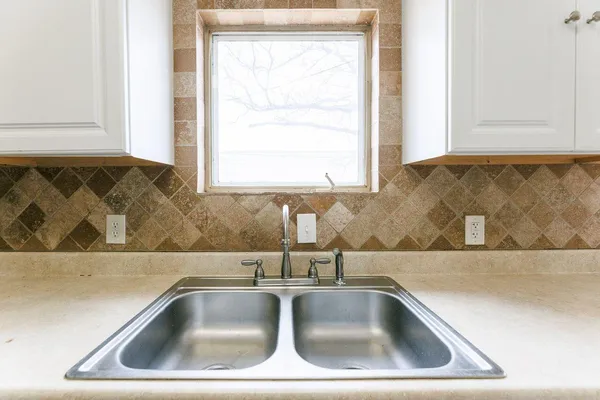 a close view of sink and tap