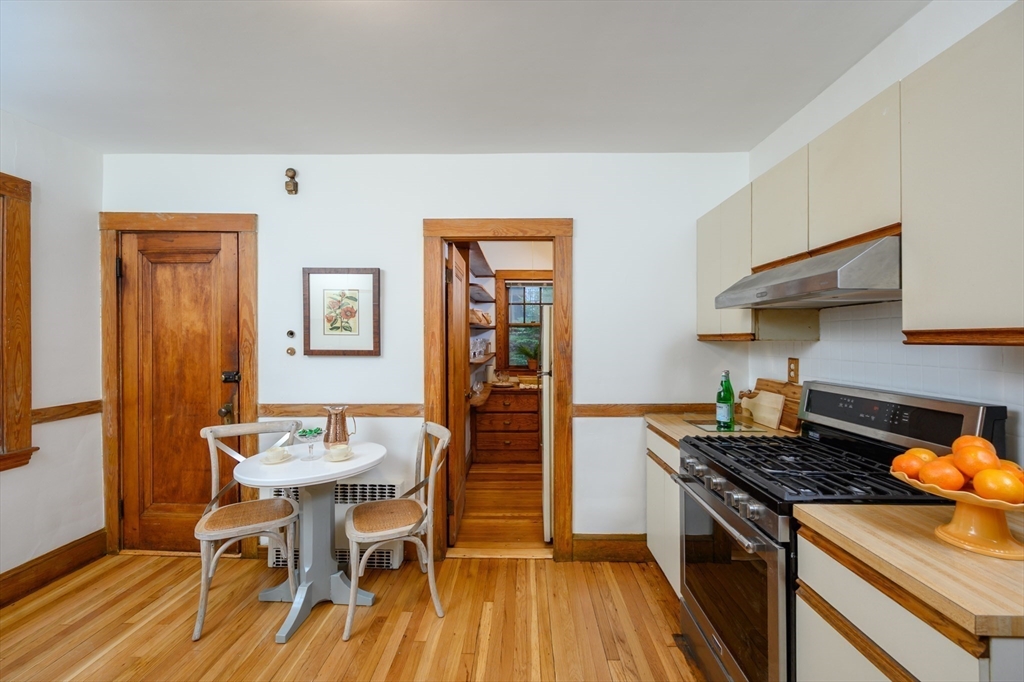 96 Walnut Street Brookline, MA 02445 - Photo 8 of 40 Gallery Image 8