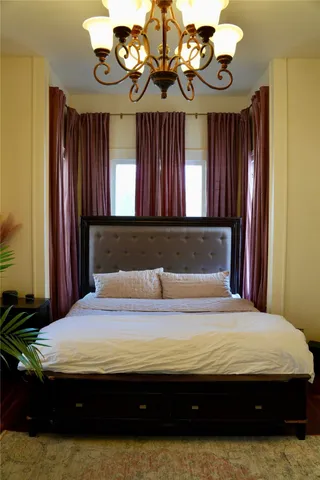 $670,000 | 409 East Morgan Avenue, Cuero, TX 77954